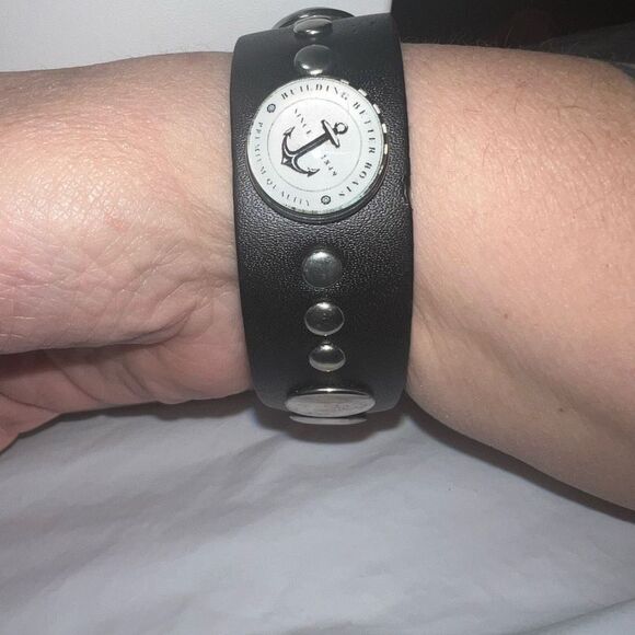 Leather Band Bracelet with Detachable Round Charms “Building Better Boats” “B” “ - Picture 3 of 7